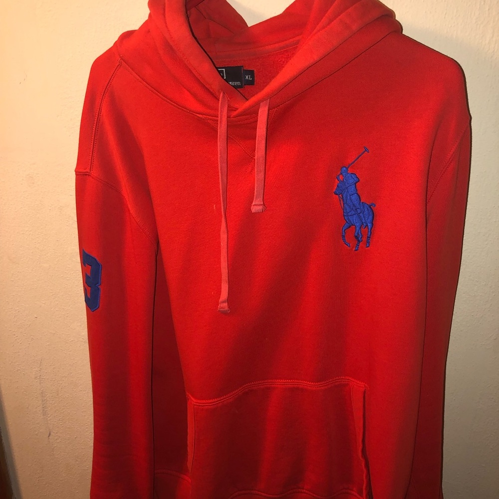 Men’s Polo Sweatshirt